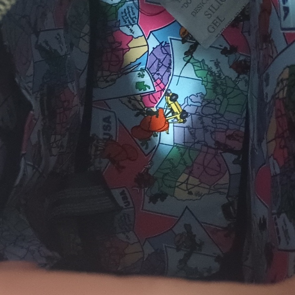 A Goofy Movie Loungefly Backpack NWT - Picture 9 of 11